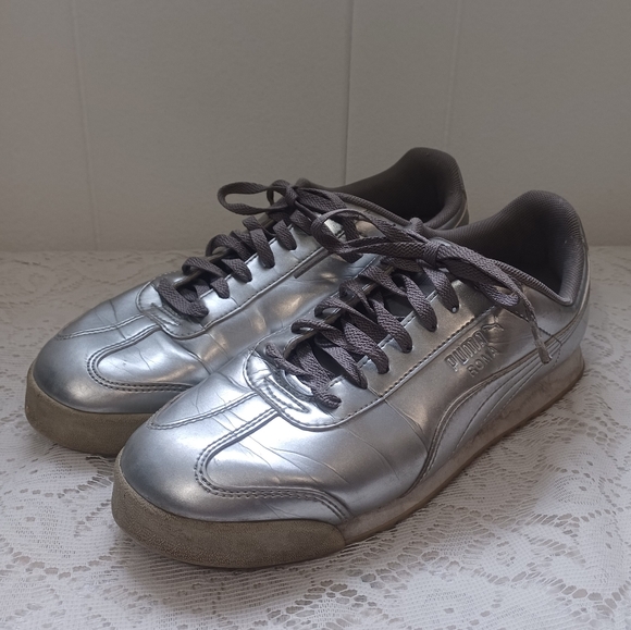 Girls Puma Romas - Picture 1 of 10